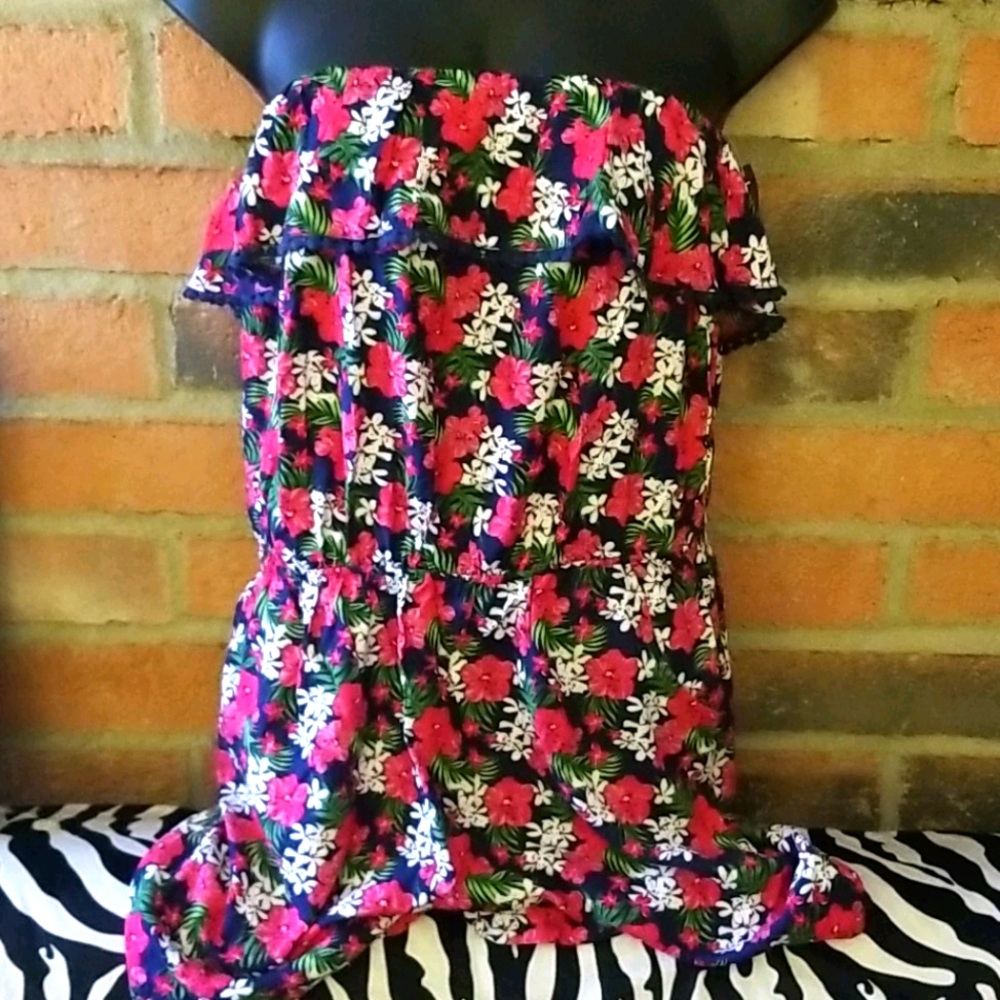 Summer romper floral with fushia white blue